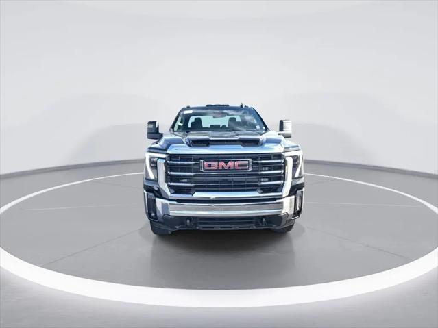 2026 GMC Sierra 2500HD Crew Cab, Standard Bed, SLE, 4WD