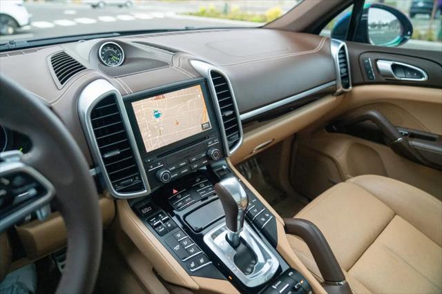 2018 Porsche Cayenne E-Hybrid S Platinum Edition