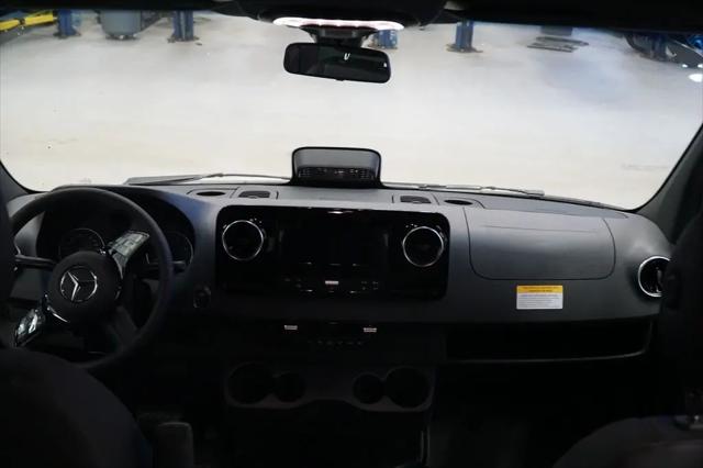2026 Mercedes-Benz Sprinter 2500 Standard Roof 4-Cyl Diesel