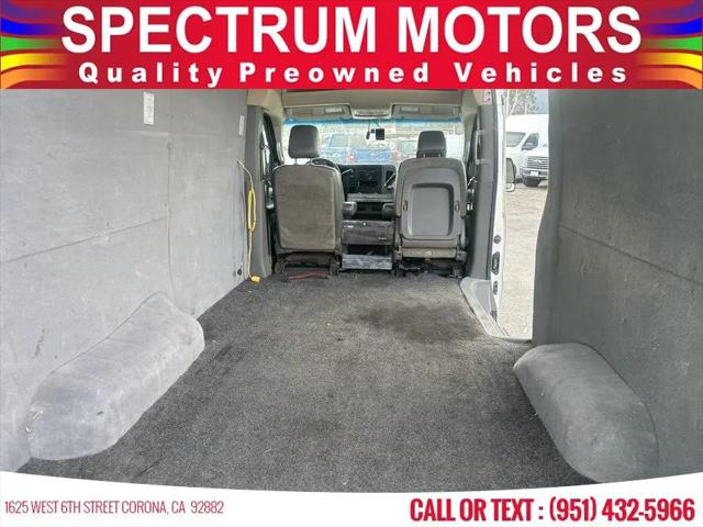 2012 Nissan 2500 NV2500 HD S V6