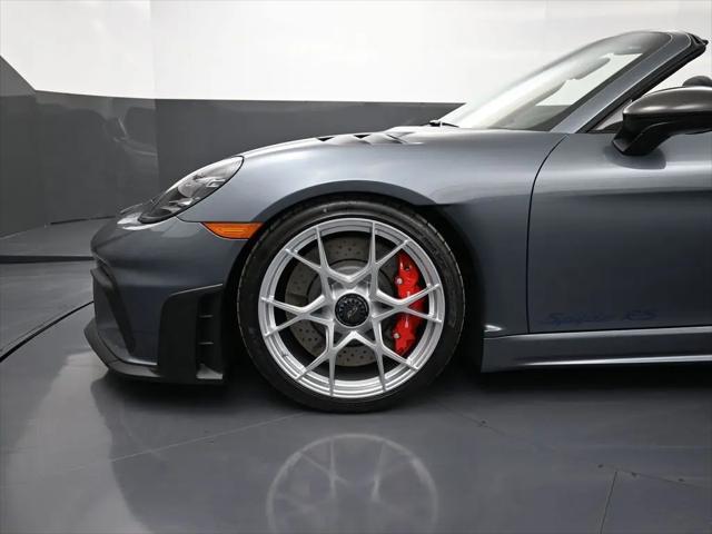 2025 Porsche 718 Spyder RS