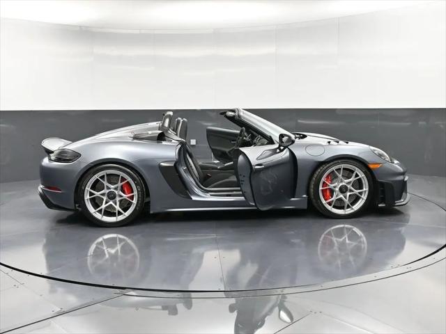 2025 Porsche 718 Spyder RS