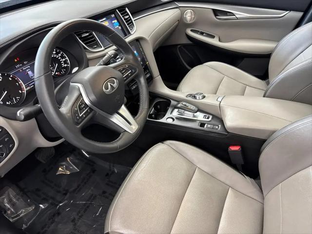 2023 INFINITI QX50 LUXE AWD
