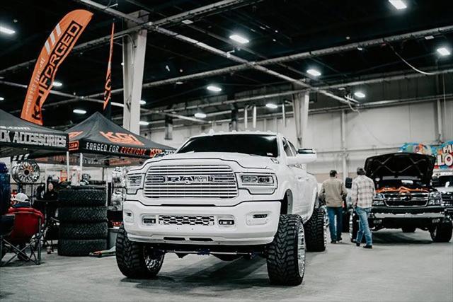 2022 Ram 2500 Laramie Mega Cab 4x4 6'4" Box