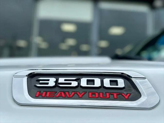 2022 Ram 3500 Tradesman/SLT/Laramie/Limited
