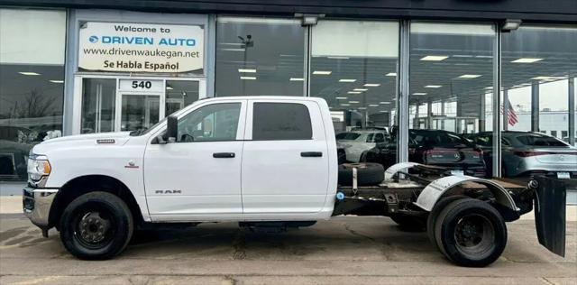 2022 Ram 3500 Tradesman/SLT/Laramie/Limited