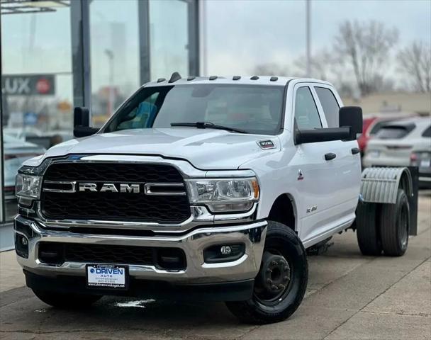 2022 Ram 3500 Tradesman/SLT/Laramie/Limited