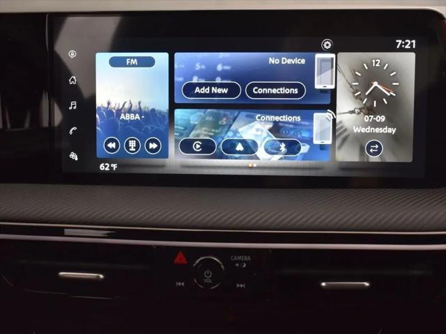 2025 Nissan Kicks SR Intelligent AWD