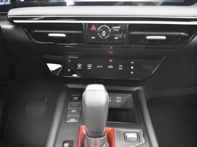 2025 Nissan Kicks SR Intelligent AWD