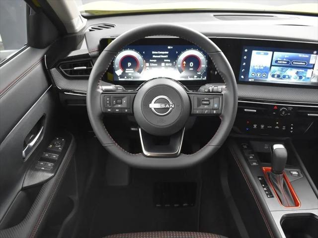 2025 Nissan Kicks SR Intelligent AWD