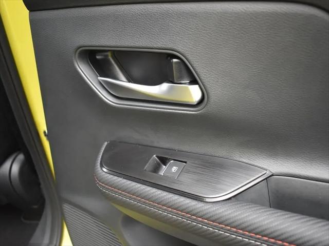 2025 Nissan Kicks SR Intelligent AWD