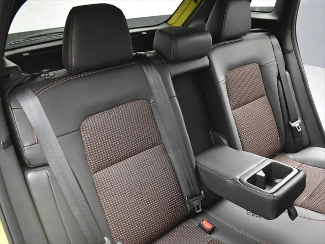 2025 Nissan Kicks SR Intelligent AWD