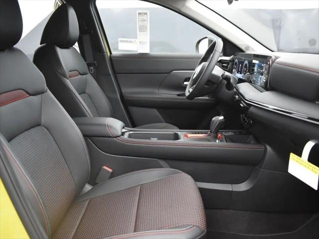 2025 Nissan Kicks SR Intelligent AWD