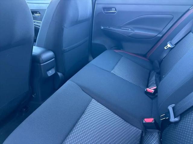 2025 Nissan Versa 1.6 SR