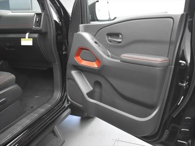 2026 Nissan Frontier Crew Cab PRO-4X 4x4