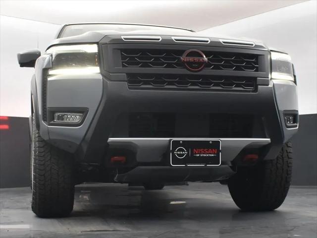 2026 Nissan Frontier Crew Cab Long Bed PRO-4X 4x4