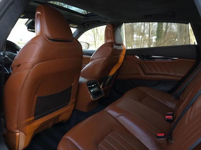 2022 Maserati Quattroporte Modena
