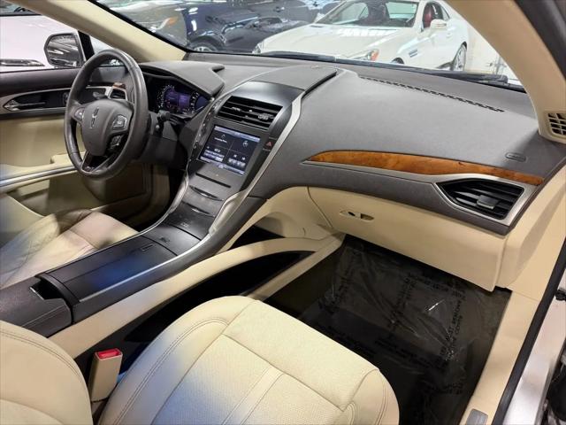 2013 Lincoln MKZ FWD