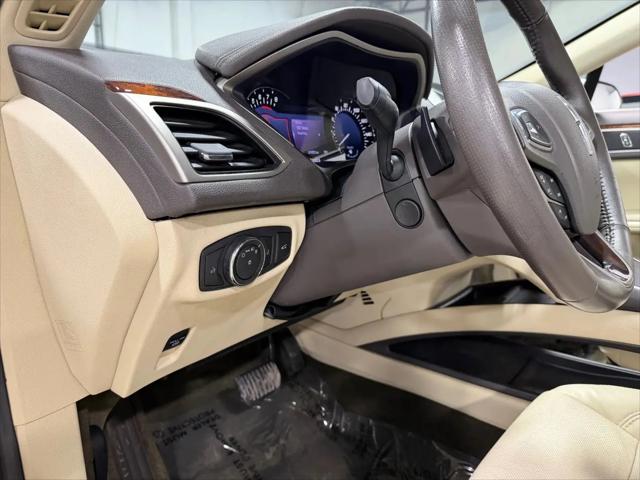 2013 Lincoln MKZ FWD