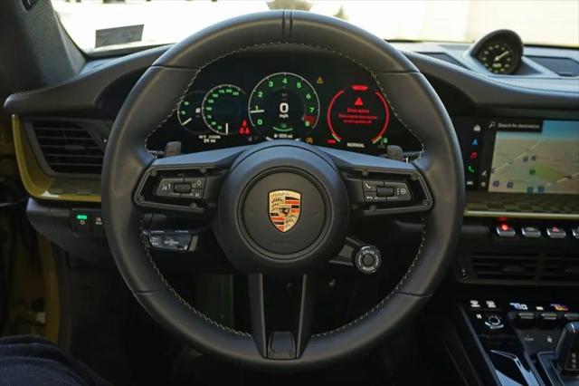 2026 Porsche 911 Carrera 4 GTS Cabriolet