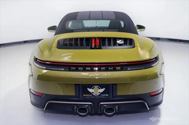 2026 Porsche 911 Carrera 4 GTS Cabriolet