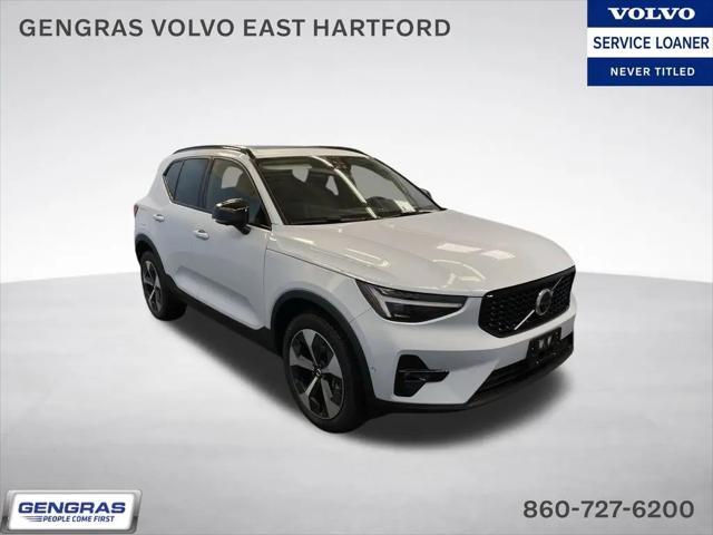2026 Volvo XC40 Plus, B5 AWD Gas (mild hybrid), Dark for sale in East Hartford, CT