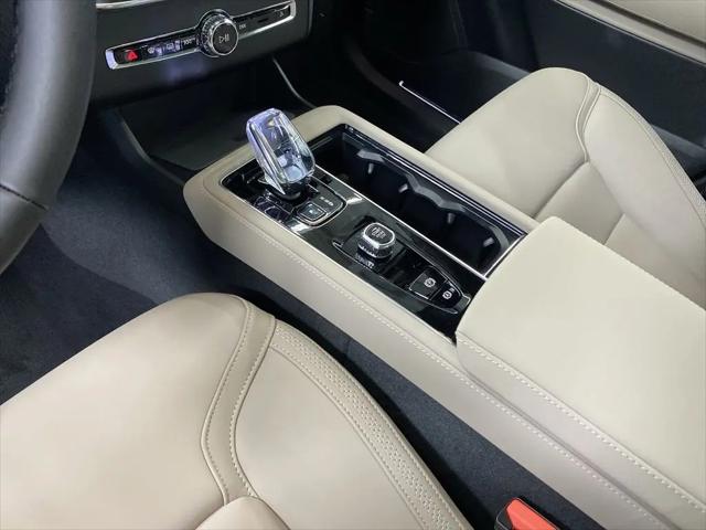 2026 Volvo XC90 Plus, B6 AWD Gas (mild hybrid), Gasoline, Bright, 7 Seats