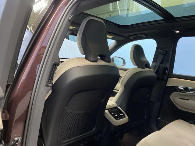 2026 Volvo XC90 Plus, B6 AWD Gas (mild hybrid), Gasoline, Bright, 7 Seats