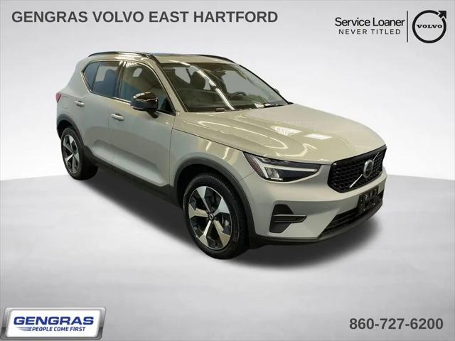 2026 Volvo XC40 Core, B5 AWD Gas mild hybrid, Dark for sale in East Hartford, CT
