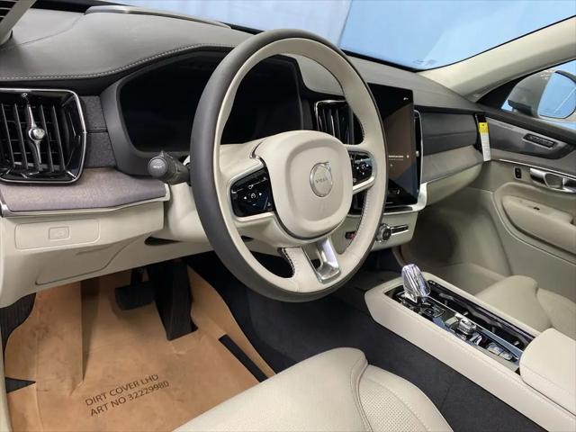 2026 Volvo XC90 Ultra, B6 AWD Gas (mild hybrid), Gasoline, Bright, 7 Seats