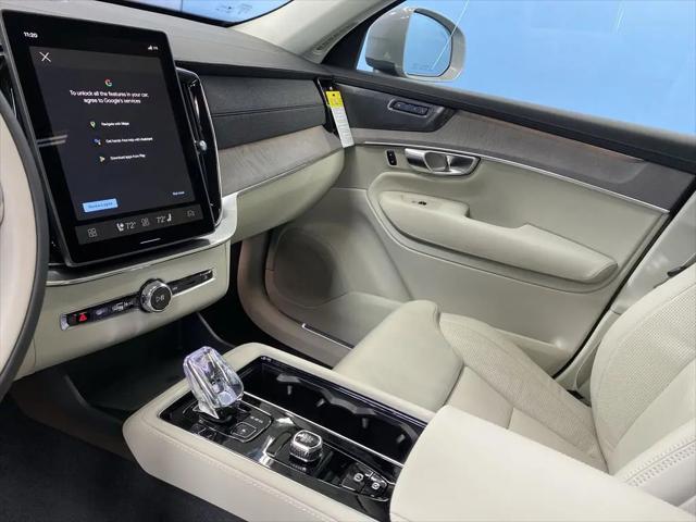 2026 Volvo XC90 Ultra, B6 AWD Gas (mild hybrid), Gasoline, Bright, 7 Seats