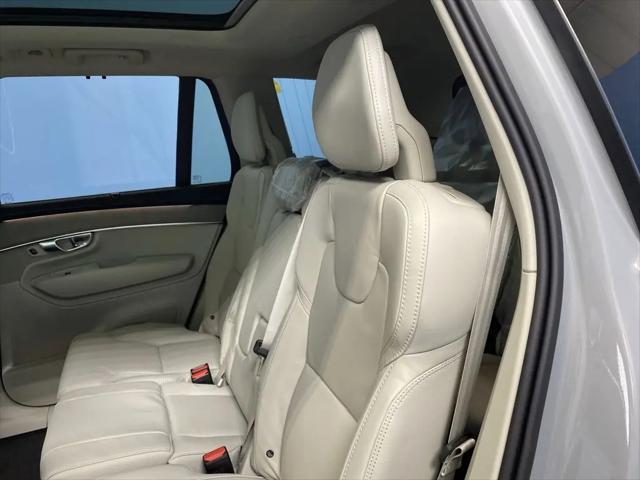 2026 Volvo XC90 Ultra, B6 AWD Gas (mild hybrid), Gasoline, Bright, 7 Seats