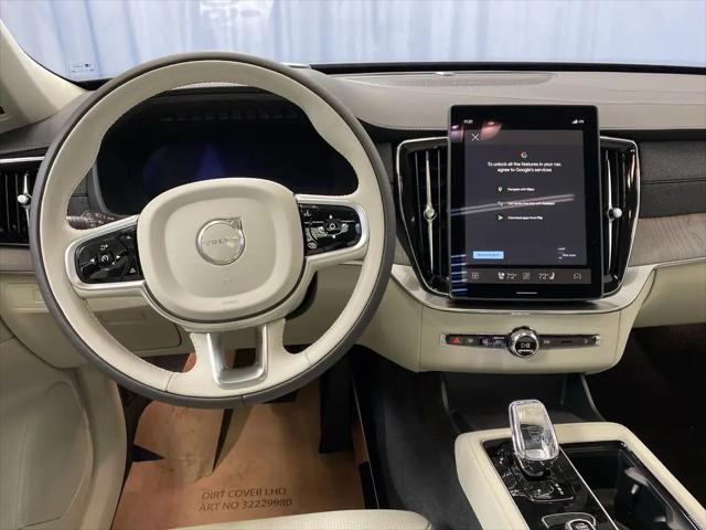 2026 Volvo XC90 Ultra, B6 AWD Gas (mild hybrid), Gasoline, Bright, 7 Seats