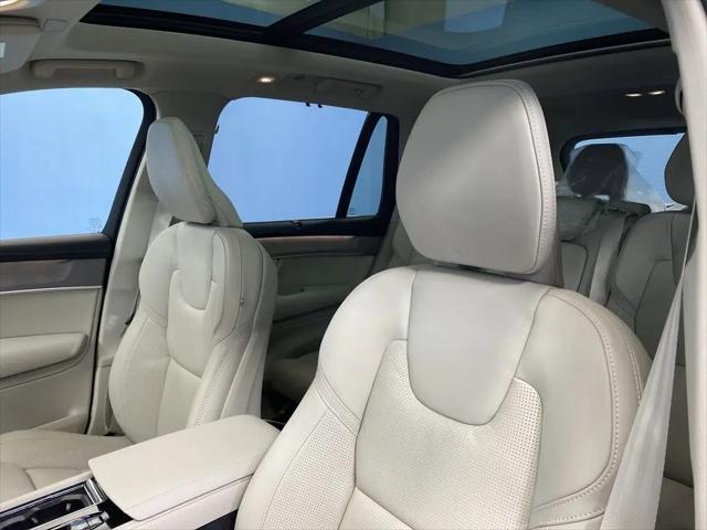 2026 Volvo XC90 Ultra, B6 AWD Gas (mild hybrid), Gasoline, Bright, 7 Seats