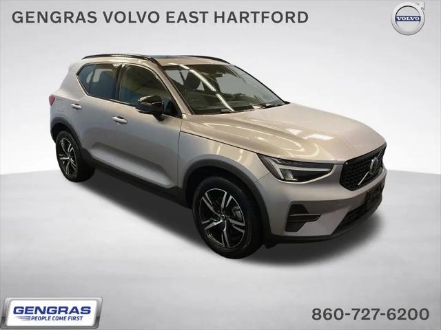 2026 Volvo XC40 Core, B5 AWD Gas (mild hybrid), Dark for sale in East Hartford, CT