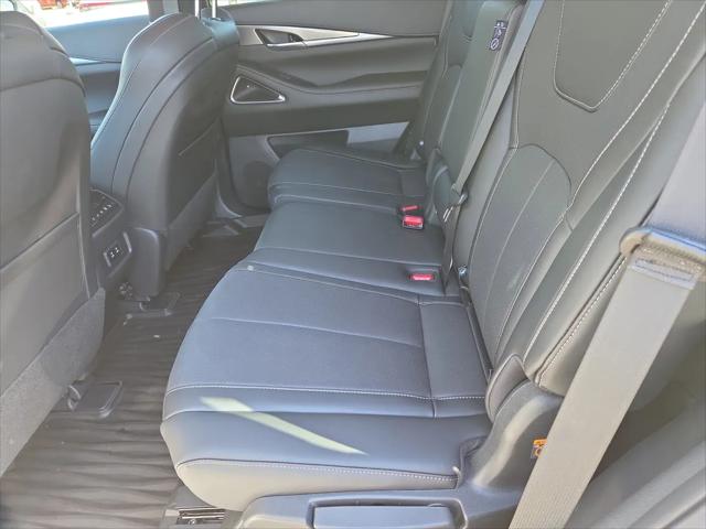 2026 INFINITI QX60 LUXE AWD