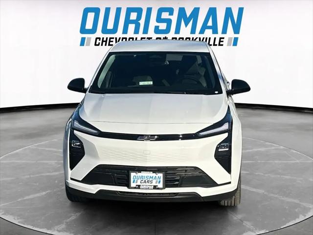 2027 Chevrolet Bolt LT FWD