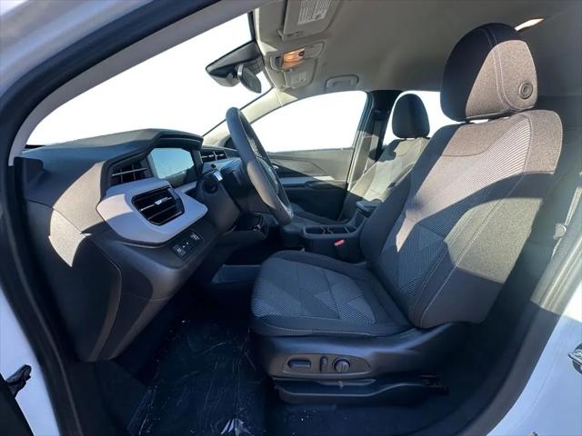 2027 Chevrolet Bolt LT FWD