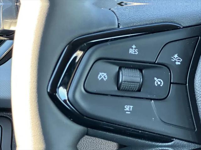 2027 Chevrolet Bolt LT FWD