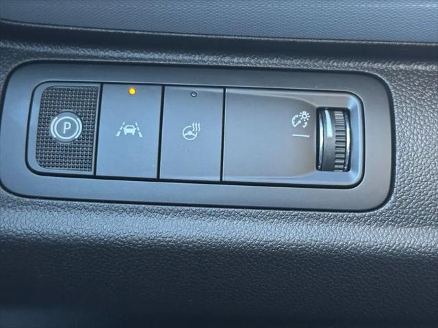2027 Chevrolet Bolt LT FWD