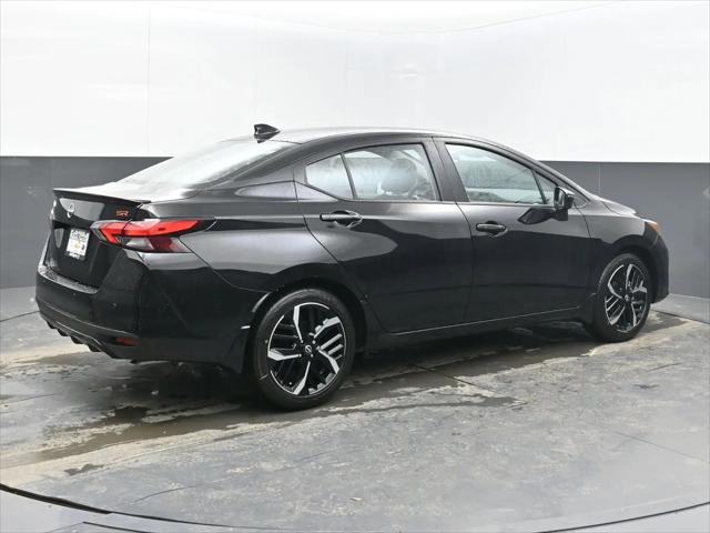 2025 Nissan Versa 1.6 SR