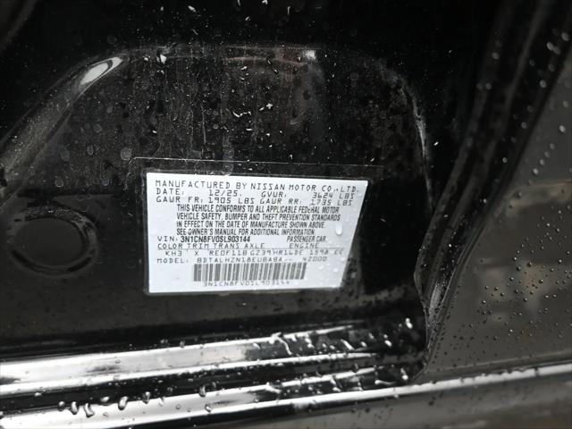 2025 Nissan Versa 1.6 SR
