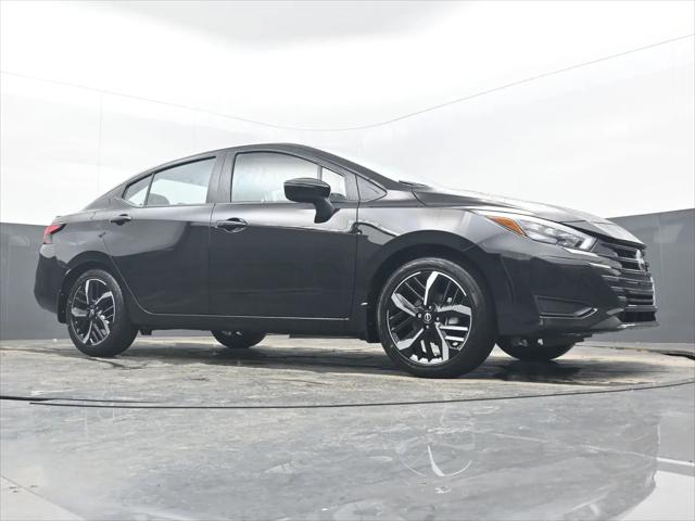 2025 Nissan Versa 1.6 SR