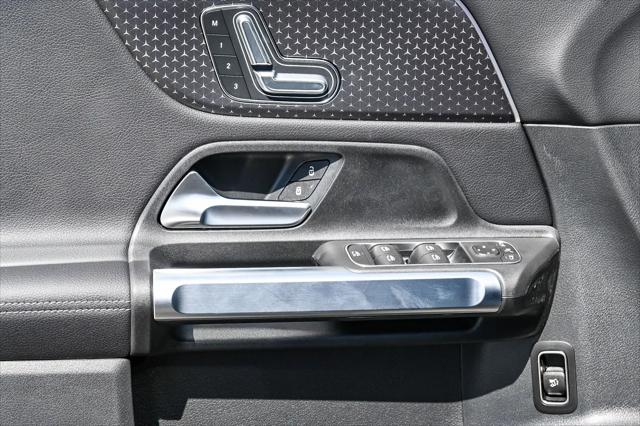 2026 Mercedes-Benz GLB GLB 250