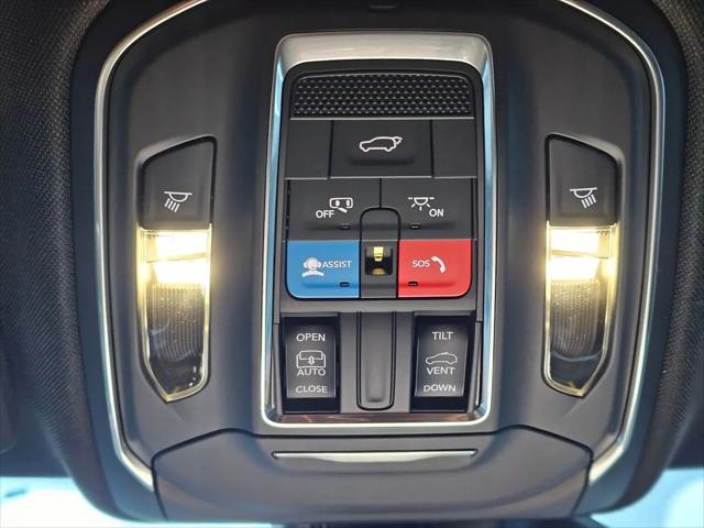 2026 Jeep Grand Cherokee Altitude 4x2