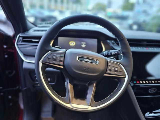 2026 Jeep Grand Cherokee Altitude 4x2