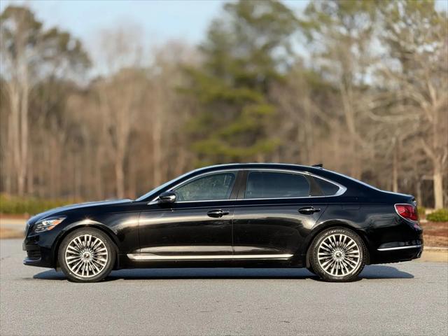 2020 Kia K900 Luxury