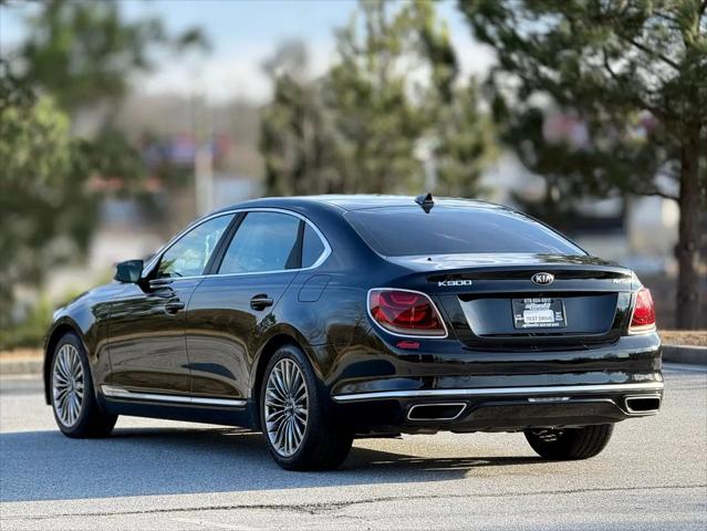 2020 Kia K900 Luxury