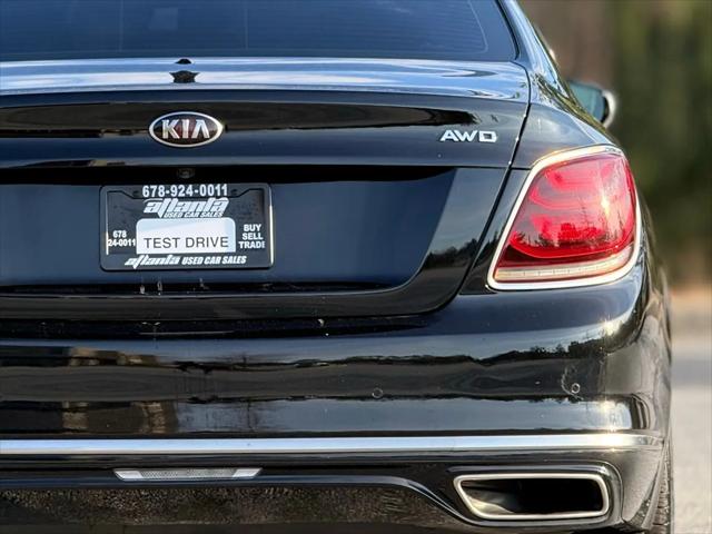 2020 Kia K900 Luxury
