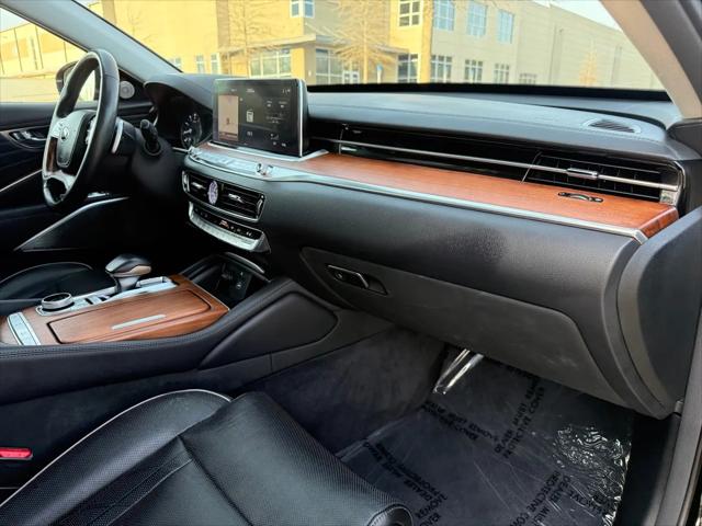 2020 Kia K900 Luxury